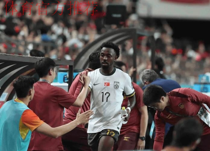 中国队0:1不敌韩国 小组第二晋级18强 中国队0:1不敌韩国 小组第二晋级18强